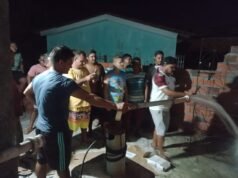 Em Primeira Cruz, moradores são obrigados a comprar bomba para ter água nas torneiras