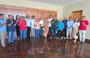 Vice-prefeito de Barreirinhas anuncia apoio a Vinicius Vale e desfalca grupo do atual prefeito