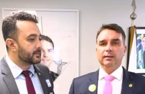 Filho de Bolsonaro critica Maranhãozinho e aliança entre PT e PL em São Luís