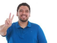 Barreirinhas: Vinícius Vale lidera pesquisas e adversários inventam mais fake news