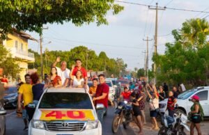 Iracema Vale reforça apoio à candidatura de Saulo Machado em Anajatuba durante ato político