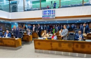 Deputados desistem de ação que visava anular sessão da Assembleia sobre ICMS