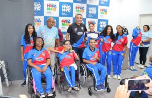 Atletas e paratletas são beneficiados com entrega de uniformes