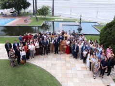 Assinada MP que garante reajuste salarial para professores do Maranhão