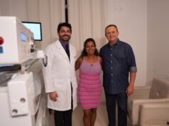 Brandão acompanha atendimento na câmara hiperbárica da Unidade de Tratamento de Queimados do Hospital da Ilha