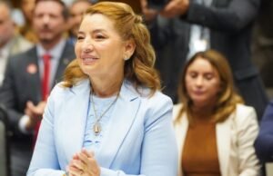 Iracema Vale reitera compromisso com independência do Parlamento durante posse como presidente da Alema