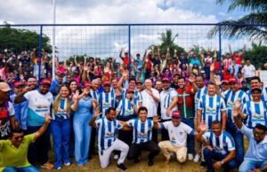 Brandão entrega novo estádio e pavimentação na cidade de Barreirinhas