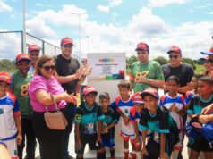 Orleans Brandão prestigia aniversário de Loreto com sequência de entregas e assinatura de novos investimentos