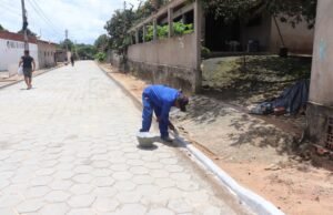 Prefeitura de Paço intensifica programa de Iluminação; pavimentação de vias e avança com 15 frentes de trabalho