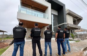 Em Santa Inês, Polícia cumpre mandados em endereços de influenciador investigado por promover rifas ilegais