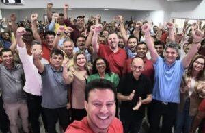 Políticos do PT, PV e PC do B confirmam apoio a pré-candidatura de Camarão ao Governo