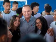 Brandão entrega três novas escolas e beneficia cerca de 1,5 mil alunos