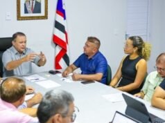 Brandão recebe prefeito em gabinete itinerante instado na cidade de Imperatriz