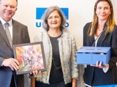 Brandão formaliza na sede da Unesco convite para entrega de certificado sobre Patrimônio Natural da Humanidade aos Lençóis