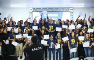 Fred Campos reforça compromisso com a inclusão e celebra formatura do curso de Libras em Paço do Lumiar