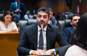 Florêncio Neto rebate oposicionistas e apela por fim da “obsessão” em citar o nome do ministro Flávio Dino
