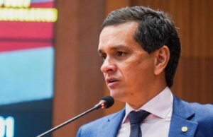 Ricardo Arruda avalia positivamente produtividade da Assembleia no primeiro semestre