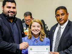 Iracema Vale recebe título de Cidadã Itapecuruense e reitera compromisso com o desenvolvimento do município