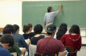 Justiça suspende atividades de faculdade em Pinheiro