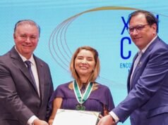 Iracema Vale é homenageada pelo Poder Judiciário com Medalha de Mérito do Consepre