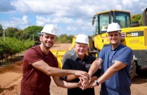 Caxias comemora aniversário com entrega de novas obras