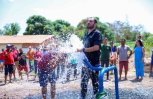 Fernando Pessoa entrega obras, distribui cestas básicas e faz doação de casas no aniversário de Tuntum