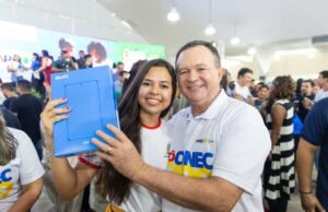 Brandão anuncia novos investimentos e conquistas para os professores do Maranhão