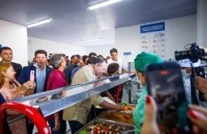 Governo entrega Restaurante Popular da Madre Deus e chega a 205 equipamentos