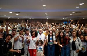 Estudantes da Grande Ilha de São Luís recebem cartões do Programa Transporte de Verdade