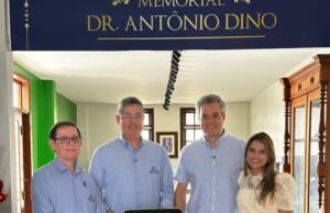 Neto Evangelista entrega ultrassom a hospital Aldenora Bello