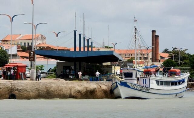 Douglas-Junior-Cais-da-Praia-Grande-2-1-1536x935-1-1024x623-1