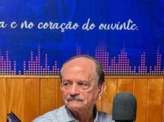 Dr. Julinho anuncia seletivo para professores de escolas filantrópicas com salários de R$ 3.650,83