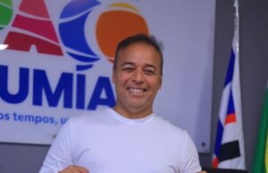 Fred Campos anuncia uniforme completo para estudantes de Paço do Lumiar