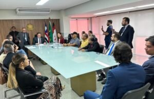 Justiça determina fim de greve e reajuste de 5,5% para rodoviários