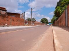 Prefeito e governador entregam Estrada de Santana e anunciam 100 km de asfaltamento em Ribamar