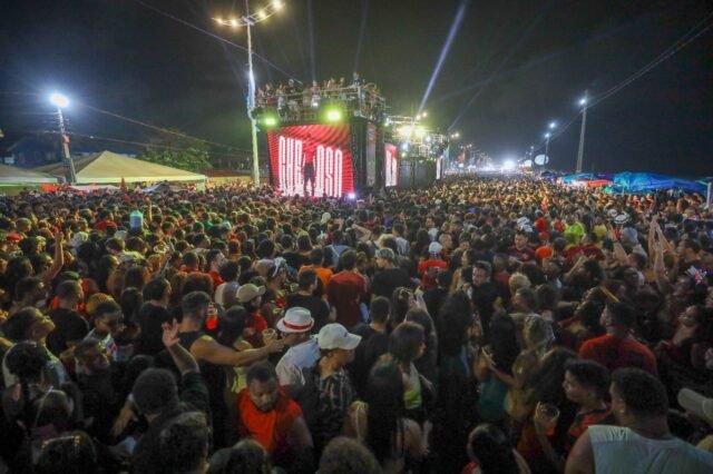 b5a63c09-664d-46c5-8453-51e00e3828c8