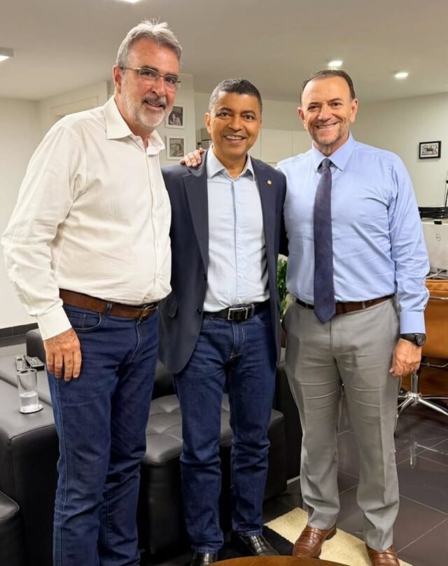 e26b2448-0d64-41d3-a513-1fe2e6b9f7d3