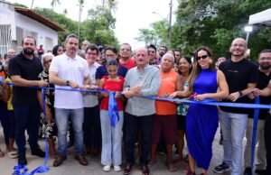 Dr. Julinho entrega ruas totalmente revitalizadas no bairro São Benedito