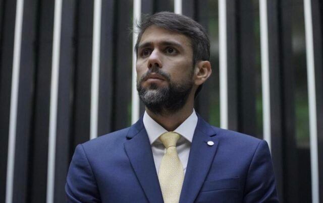 7c2c946d-1ade-452b-8622-37071c4d29ab-1