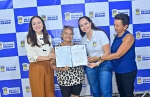 Gestão de Dr.Julinho conquista 1º lugar na entrega de títulos de propriedade no Maranhão