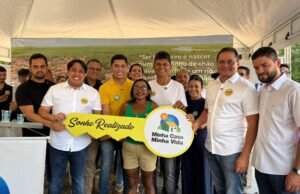 Weverton participa de entregas que reforçam habitação e saúde em Duque Bacelar, Matões e São Bernardo