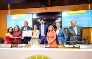 Bráulio Martins recebe título de Cidadão Ludovicense
