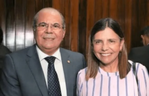 Roseana desiste da reeleição e vai apoiar Hildo Rocha